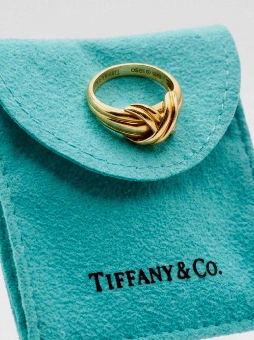 Classic Tiffany & Co  Signature 18k Gold “X” Ring, - Picture 7 of 14